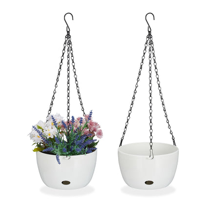 2 hanging baskets with water containers - M