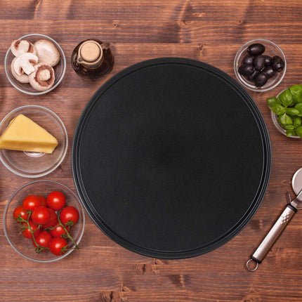 2 pcs. round pizza pans