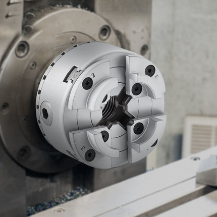 4-Jaw Self-Centering Lathe Chuck, 2.75 in, 1x8 TPI