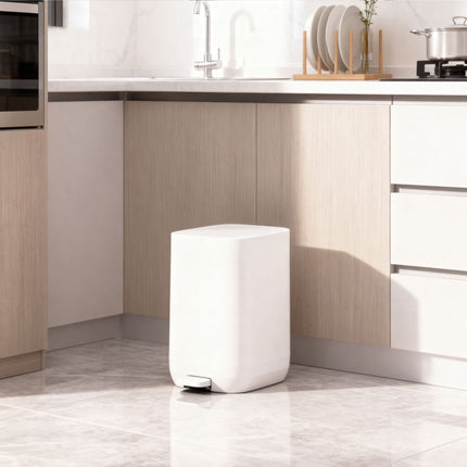 7L Square Plastic Pedal Bin – Soft-Close Lid