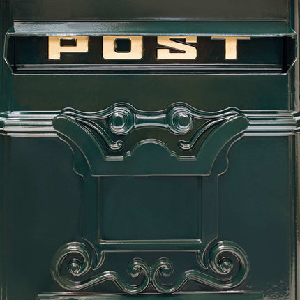 Antique Style Freestanding Mailbox, Cast Aluminium