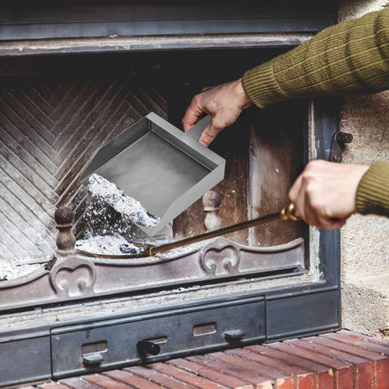 Ashtray with spade in silver