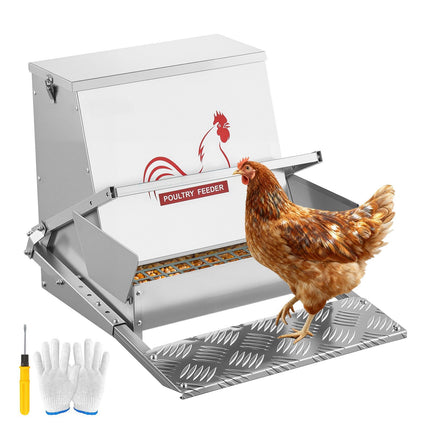 Automatic Chicken Feeder, 18.14 kg Treadle, Lockable Lid