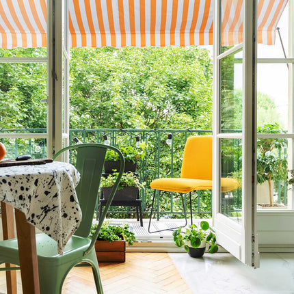 Balcony awning