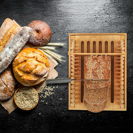 Bamboo bread cutter