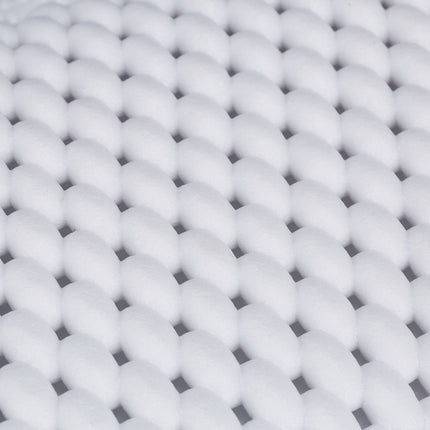 Bathtub pillow with suction cups