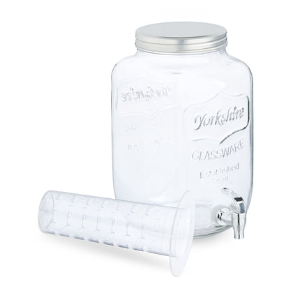 Beverage dispenser with insert