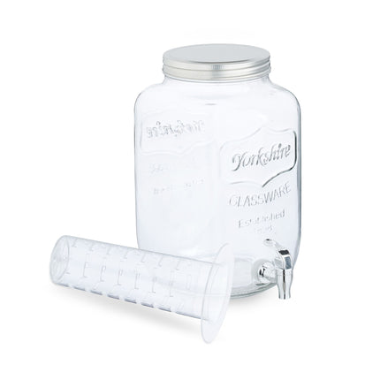 Beverage dispenser with insert