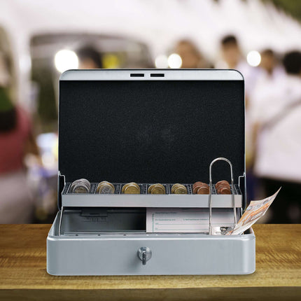 Cash drawer with lock