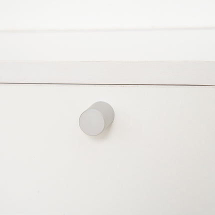 Cat litter box, hidden, white, with stairs