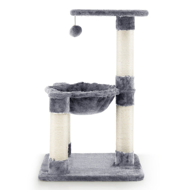 Kattenboom met hangmat, sisalpalen en pluchen lagen
