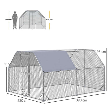 Large free-range henhouse for 10-12 with sunroof