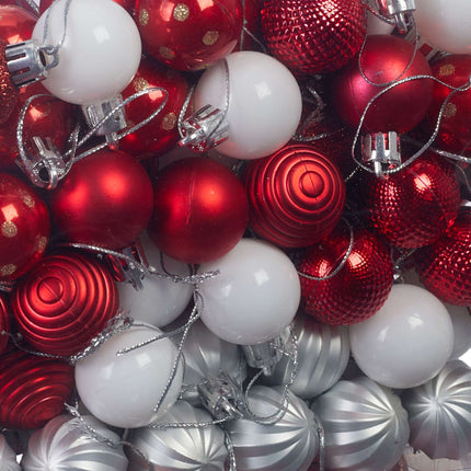 Christmas tree balls in a set of 103 pcs