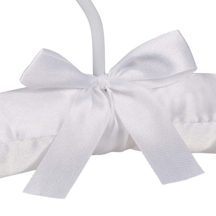 Clothes hanger in satin