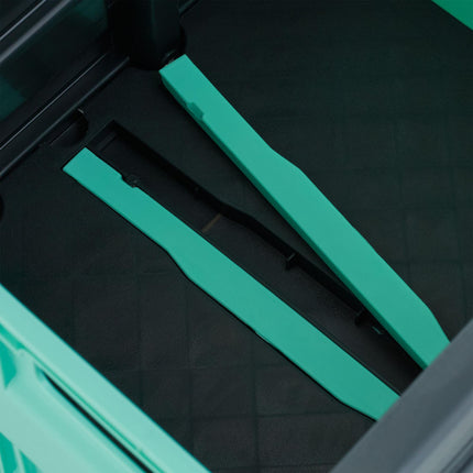 Collapsible shopping cart with lid