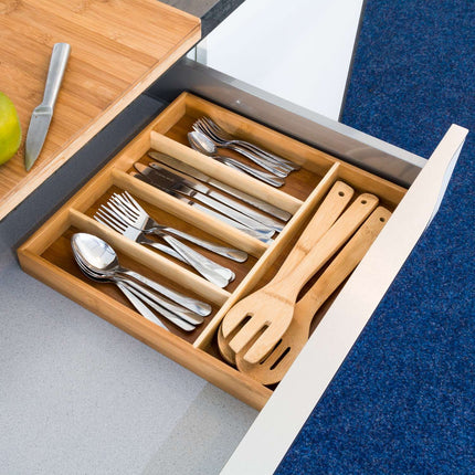 Cutlery box in bamboo