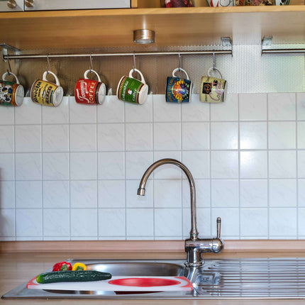 Cutting board with sight