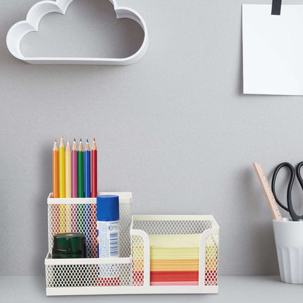 Desk organization with 3 compartments