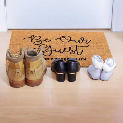 Doormat in coconut "Be Our Guest