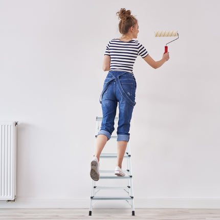 Double-sided stepladder