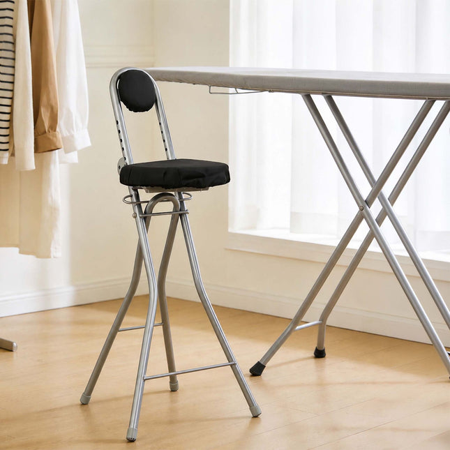 Ergonomiczny regulowany stołek stojący, czarno-srebrny