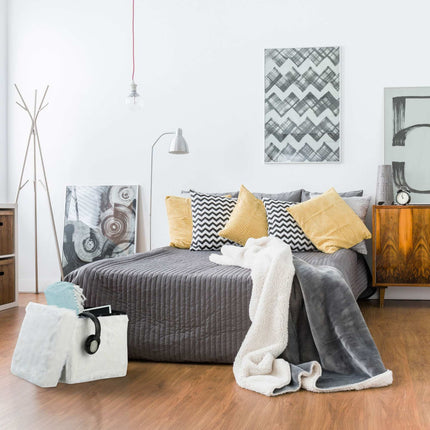 Faux Fur Cube Seat