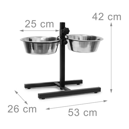 Feeding station for dogs can be raised and lowered