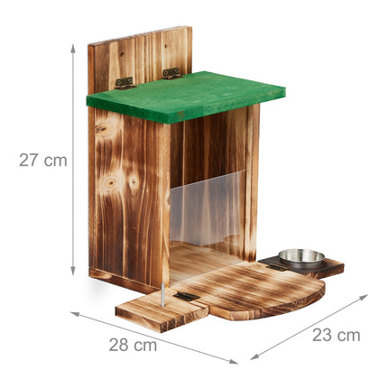 Flamed squirrel feeder