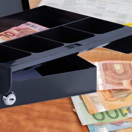 Flat cash box with 2 keys