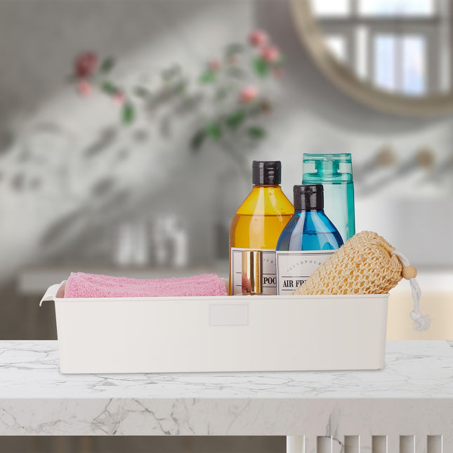 Flat storage box in a set of 4