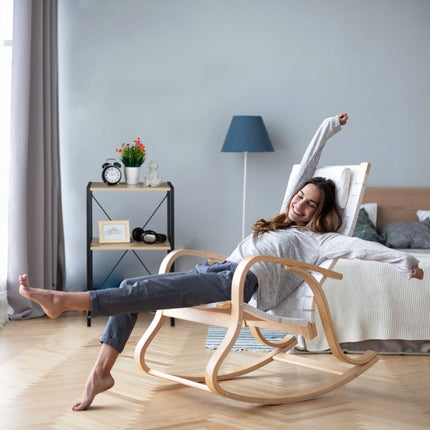 Floor shelf with 3 levels