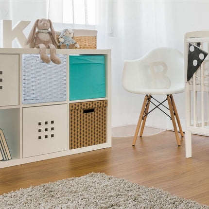 Foldable storage basket