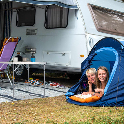 Folding camping table