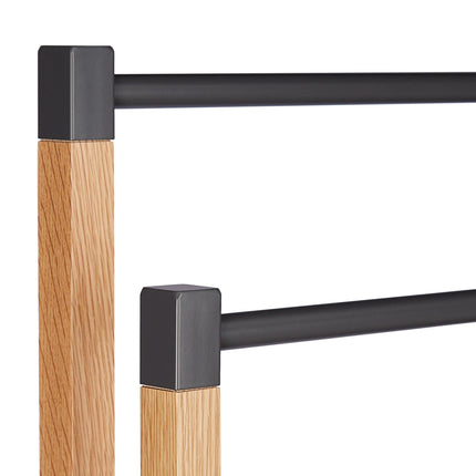 Freestanding towel rack
