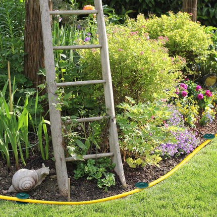 Garden Hose Guides with Metal Ground Spikes, 6-Pack