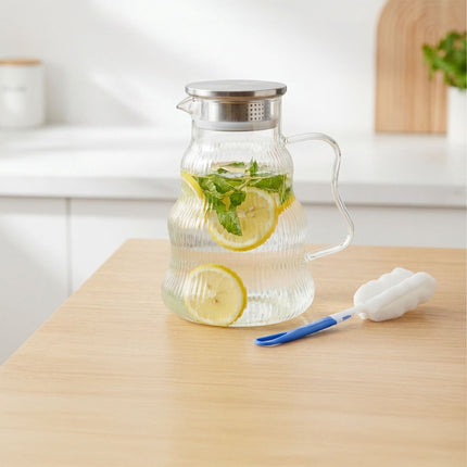 Glass Carafe with Lid and Handle – Easy Pouring