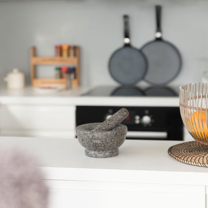 Granite mortar and pestle 17 cm