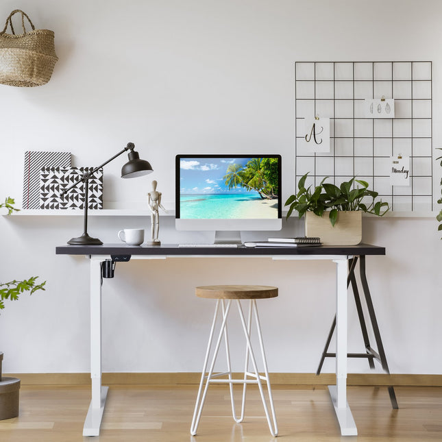 Height adjustable table frame