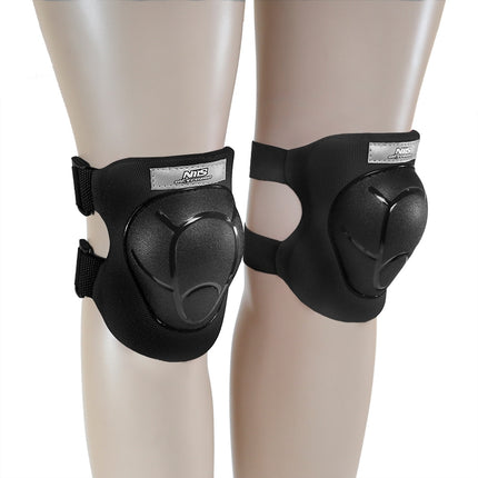 Helmet and Black Protectors Set, Size M