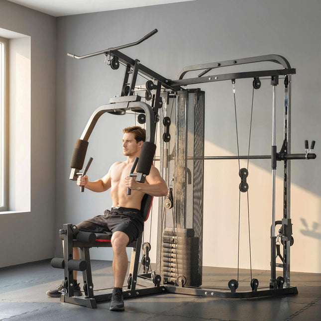 Domowa siłownia z ciężarkami 65 kg, wyciągiem górnym i ławeczką modlitewną