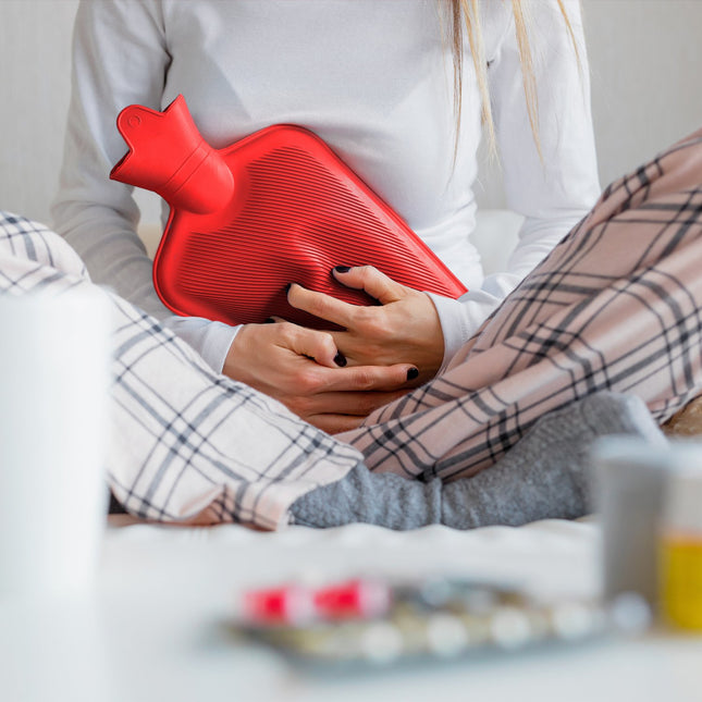 Hot water bottle 1 liter red