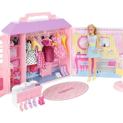 House with clothes + doll