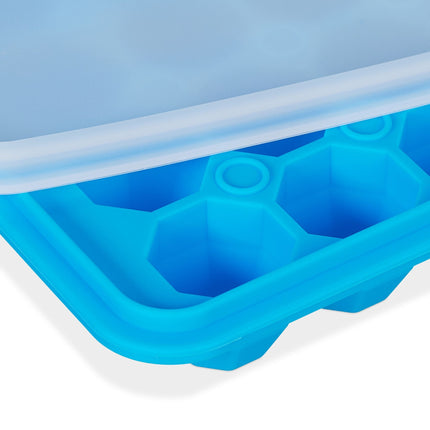 Ice cube molds set with 3 diamonds