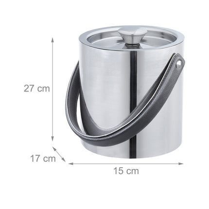 Ice cube tray with lid
