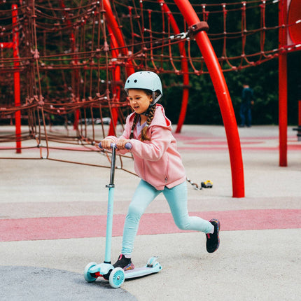 LED Scooter, Violet – Foldable, Lightweight Design
