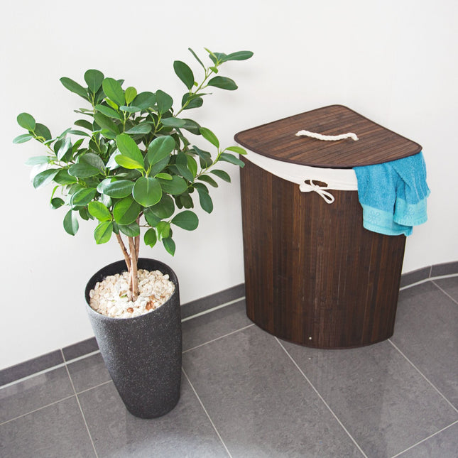 Laundry basket corner bamboo