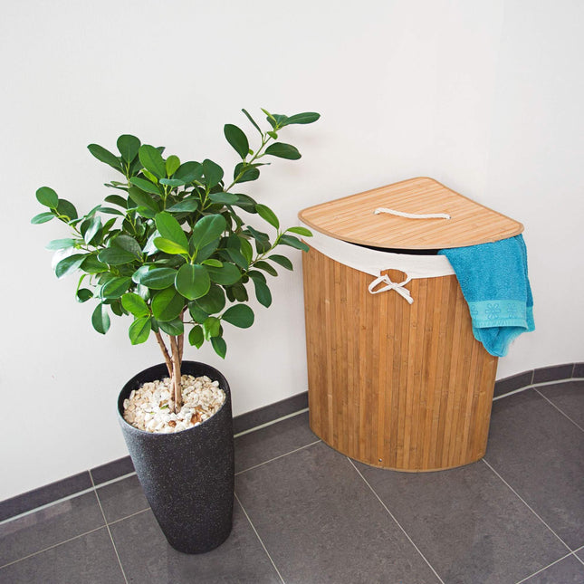 Laundry basket corner bamboo