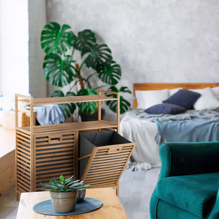 Laundry basket with 2 shelves