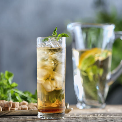Long drink glasses in a set of 12