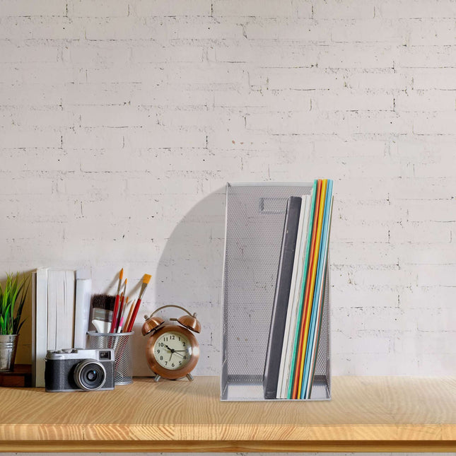 Magazine collector in metal